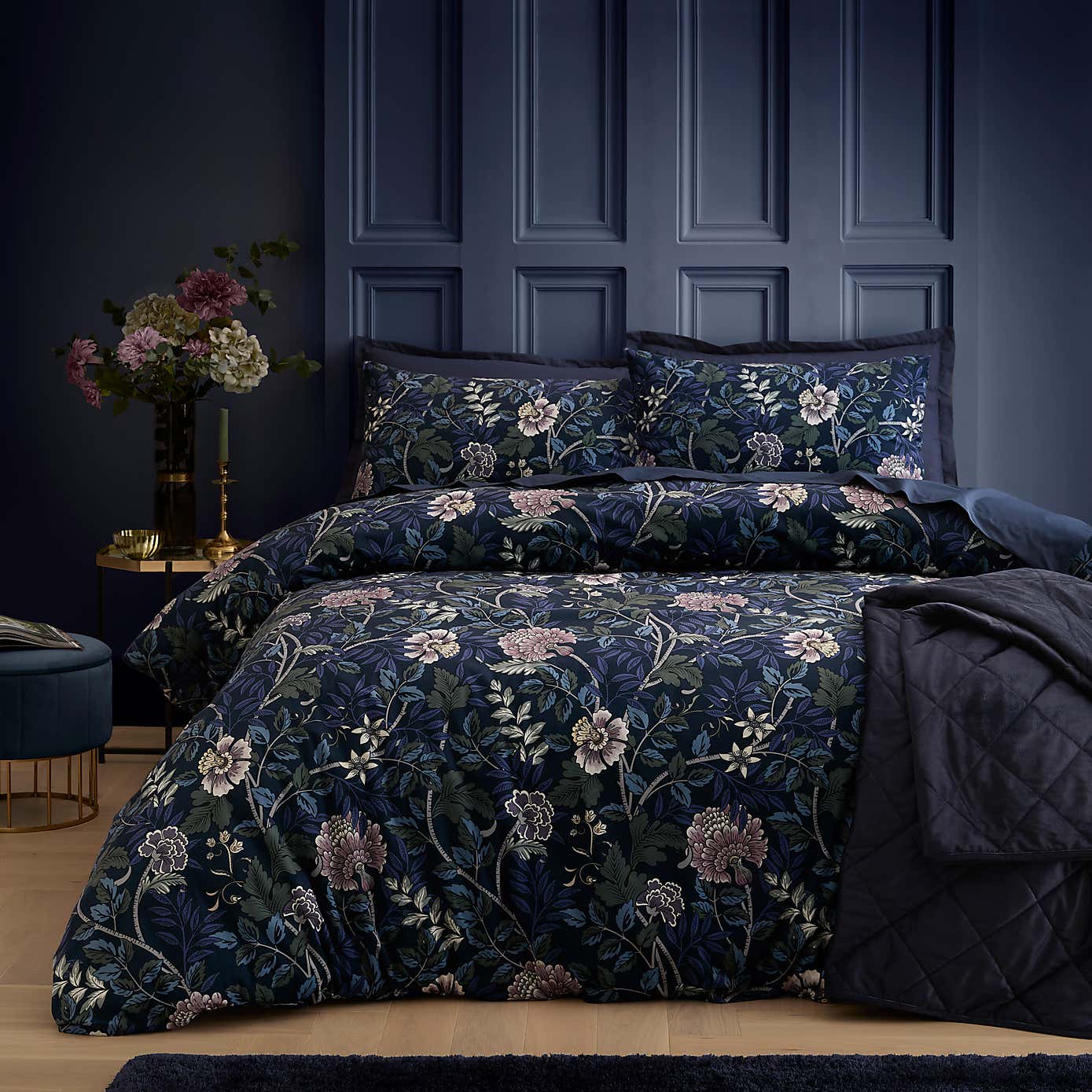 Carousel zoom image position 7 of 8