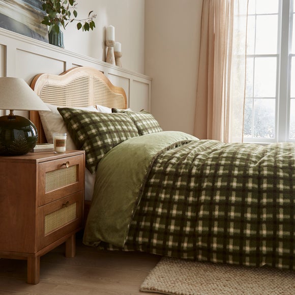 Carousel navigation image position 4 of 6