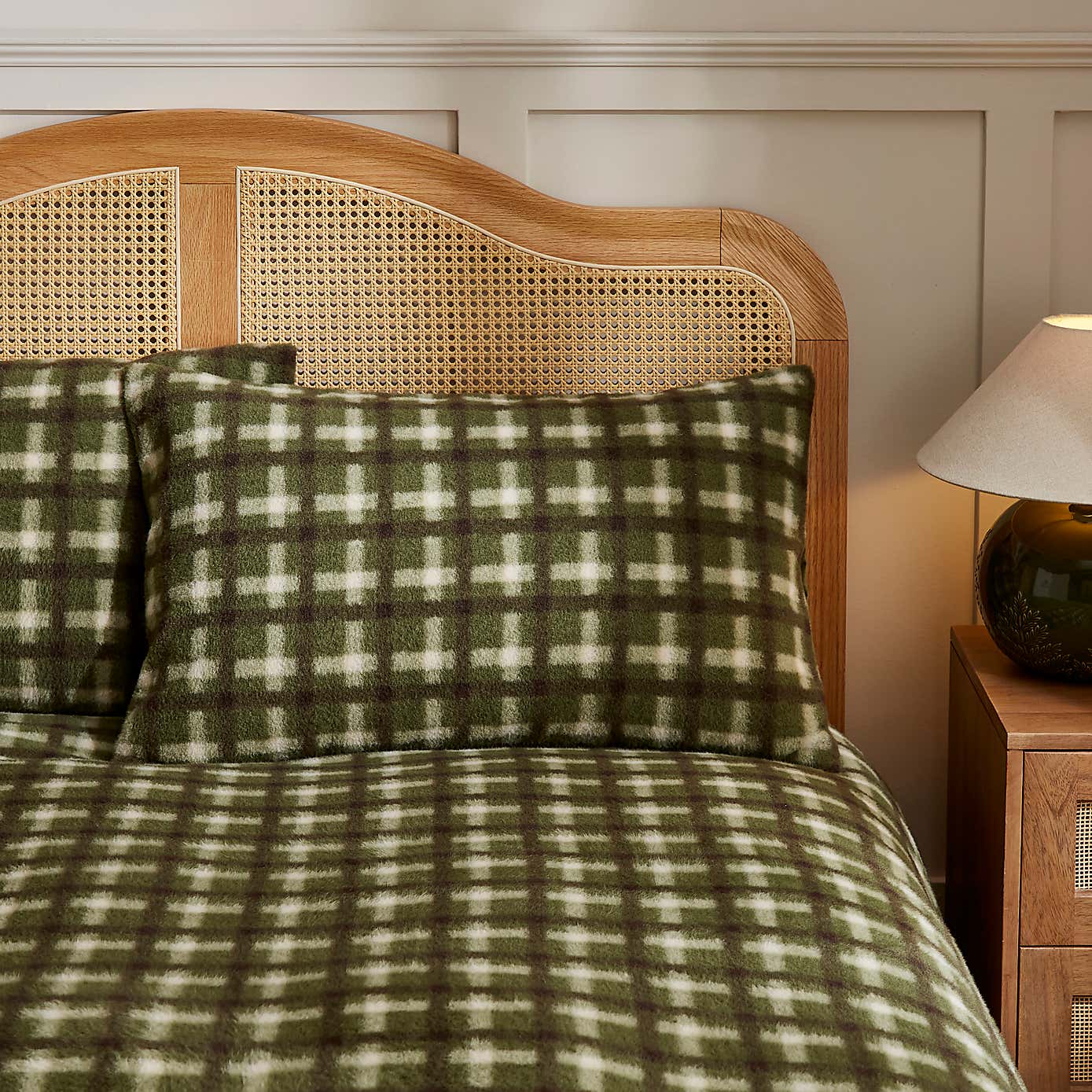 Carousel zoom image position 5 of 6