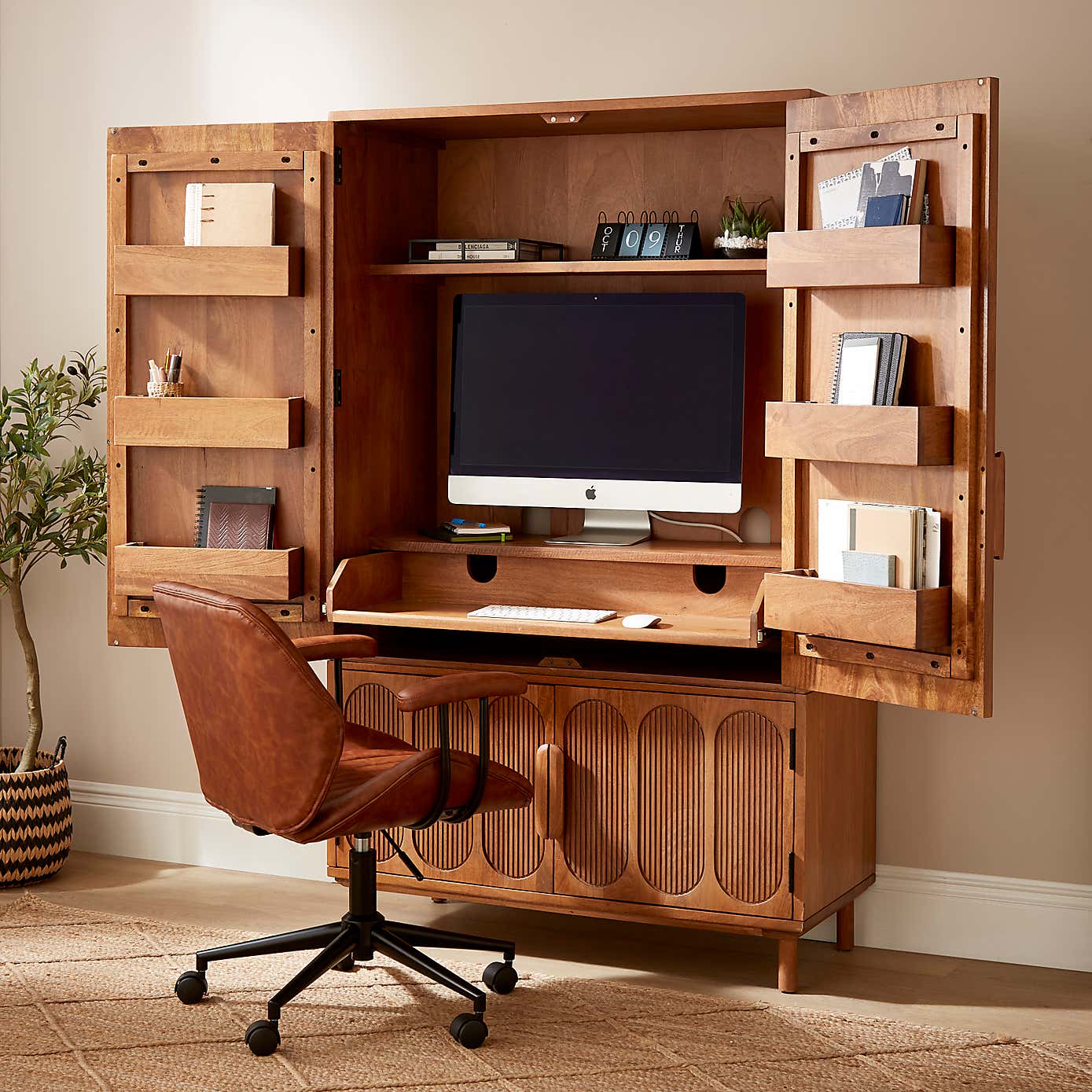 Carousel zoom image position 3 of 8