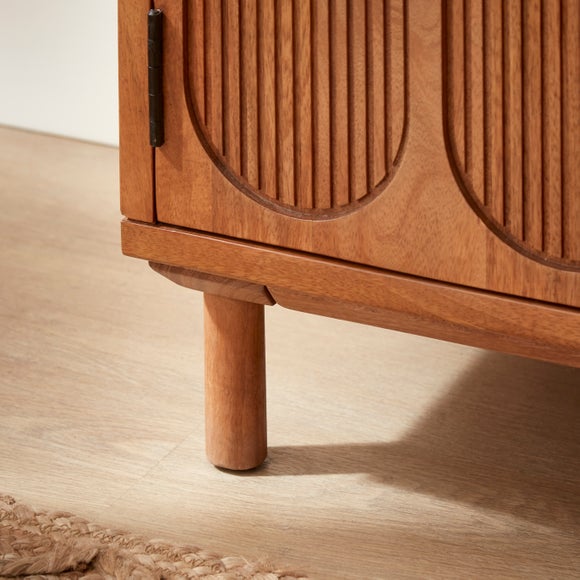 Carousel navigation image position 3 of 6