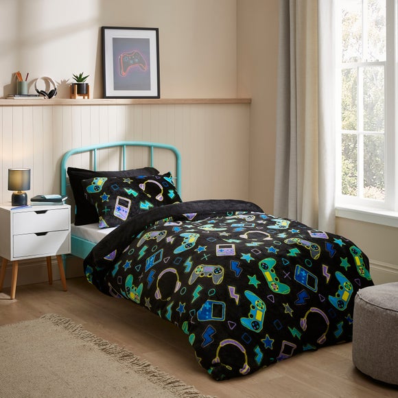 Carousel navigation image position 2 of 5