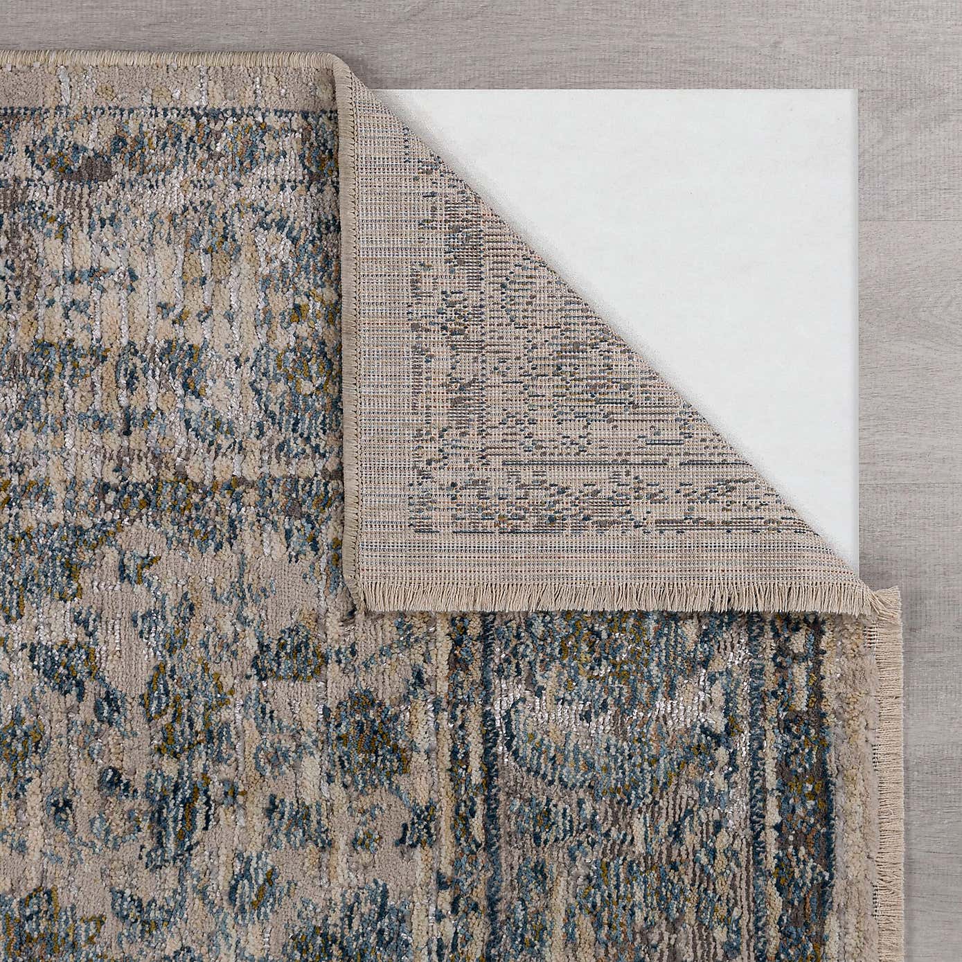 Carousel zoom image position 3 of 6