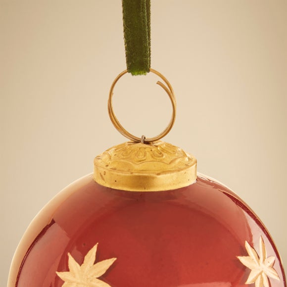 Carousel navigation image position 3 of 3
