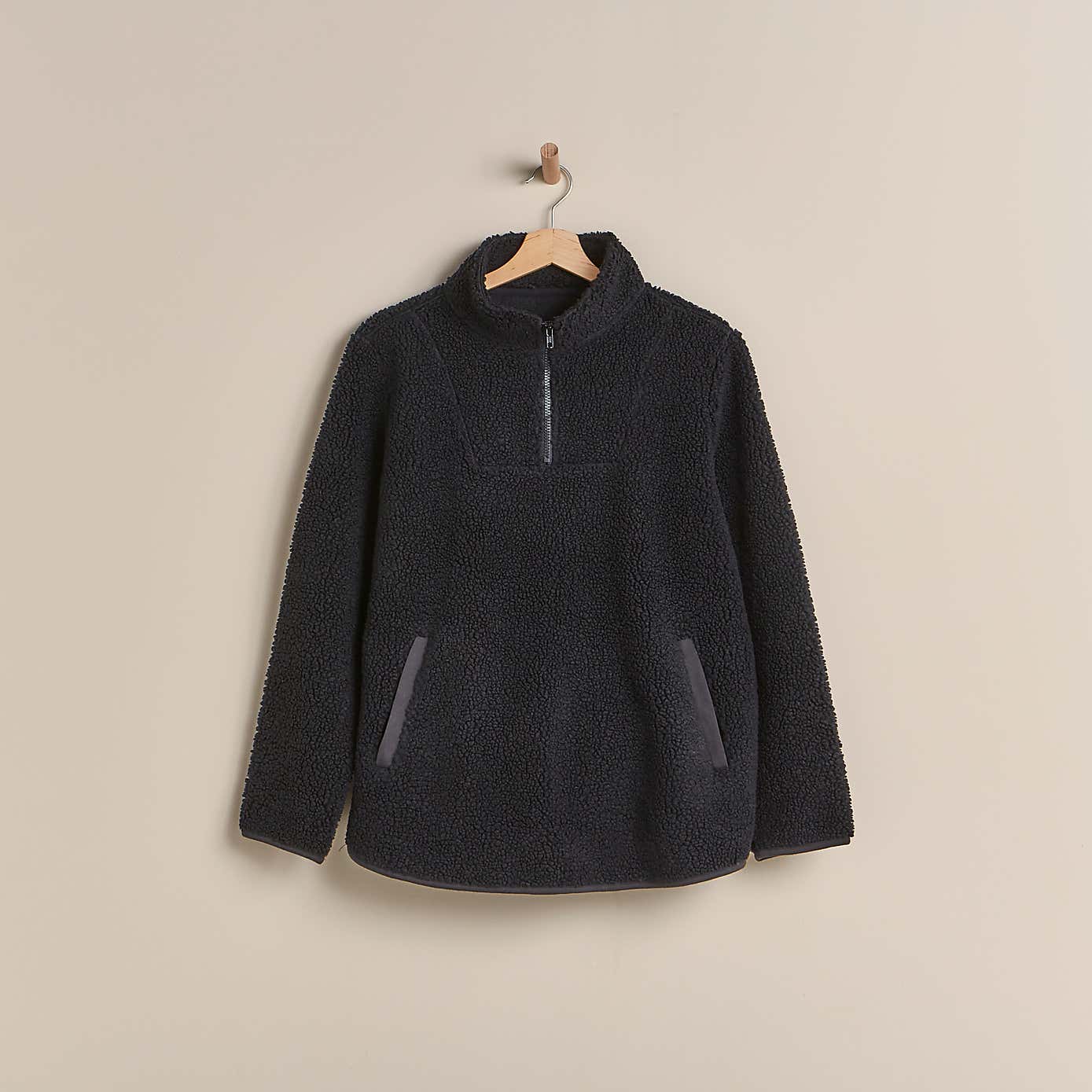 Carousel zoom image position 3 of 3