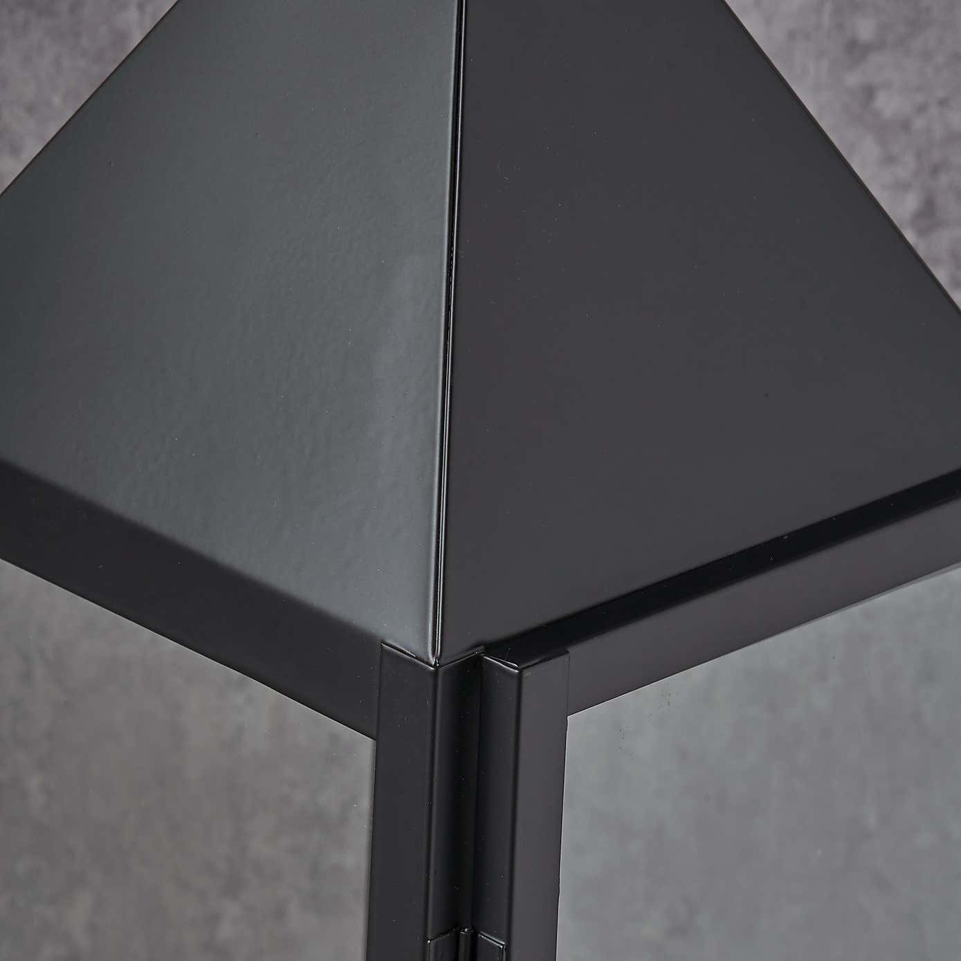 Carousel zoom image position 4 of 5