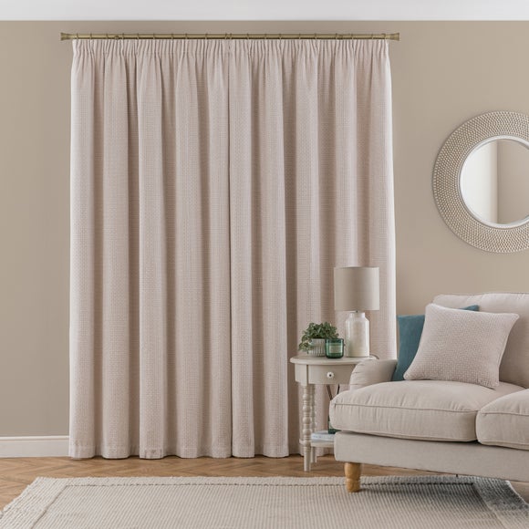 Carousel navigation image position 4 of 6