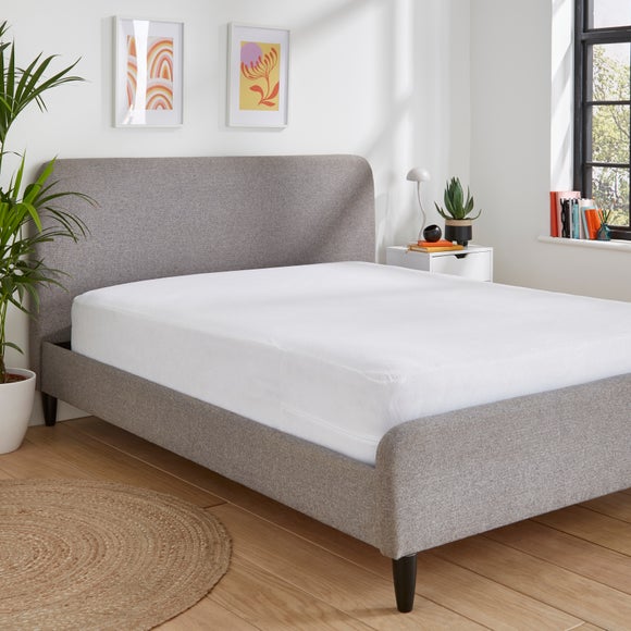 Complete Protection Mattress Protector