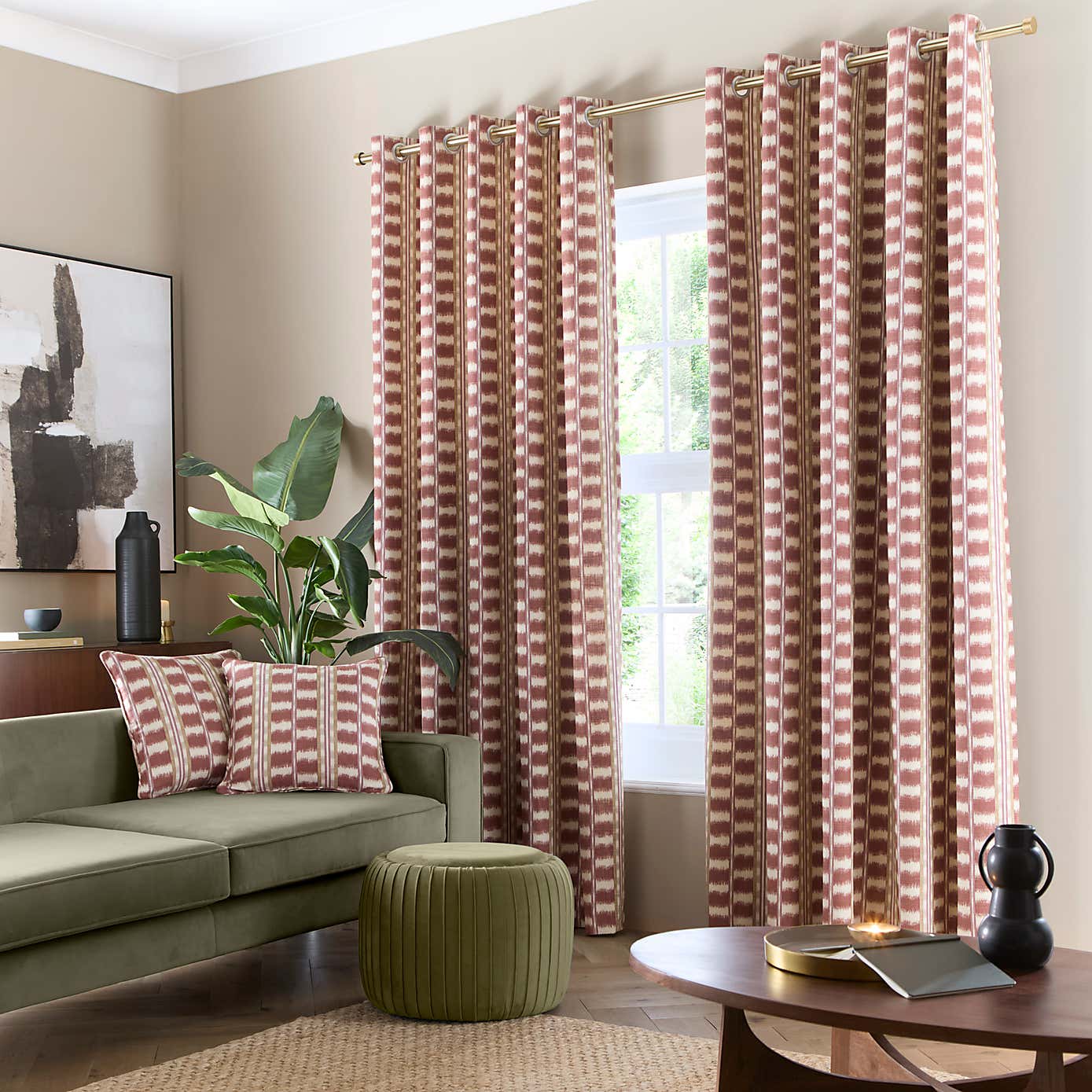 Carousel zoom image position 2 of 5