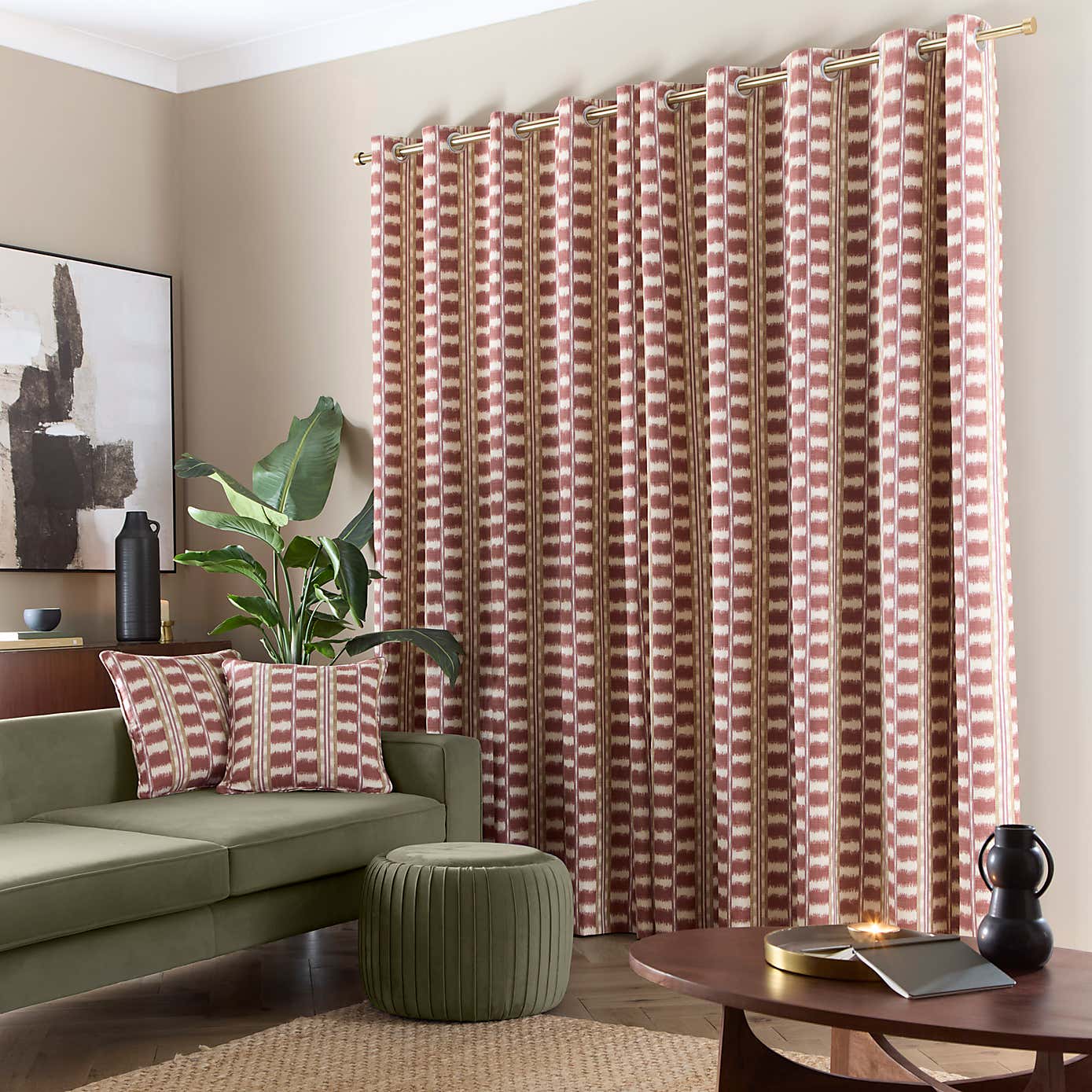 Carousel zoom image position 4 of 5