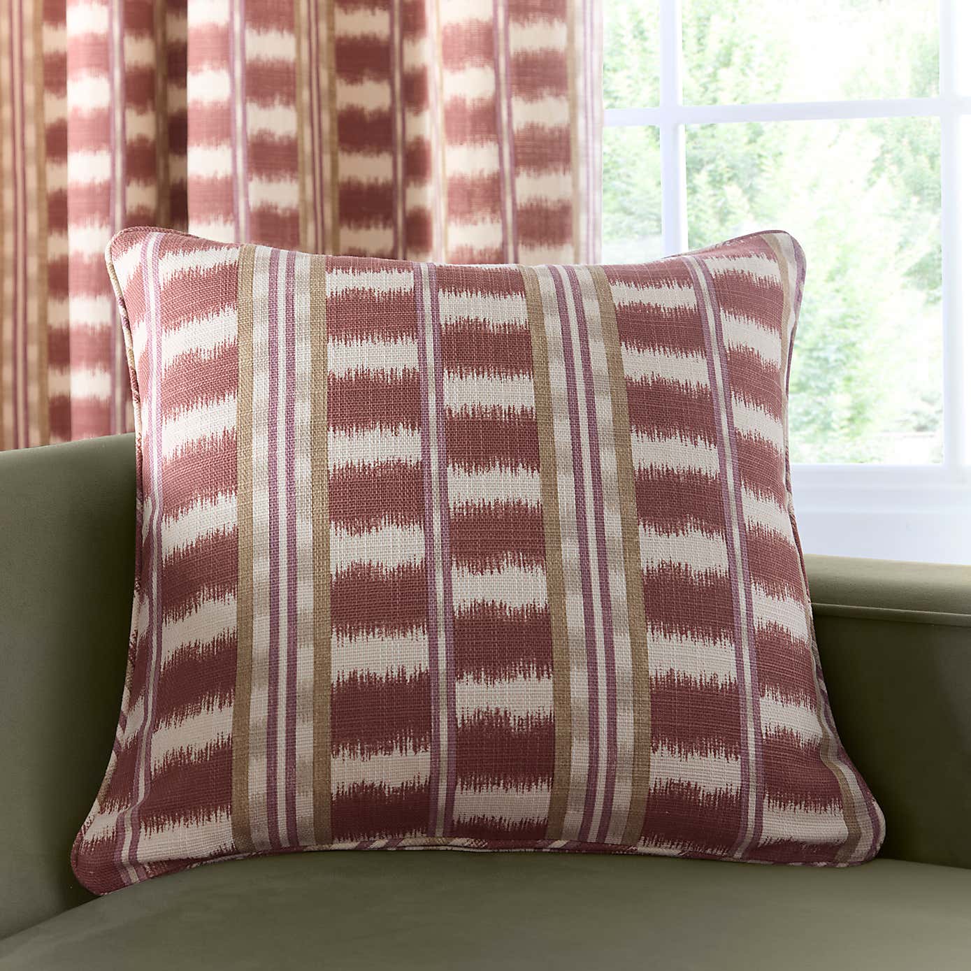 Carousel zoom image position 5 of 5