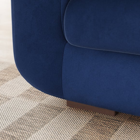 Carousel navigation image position 4 of 9