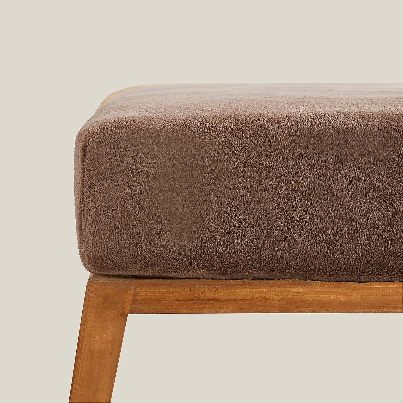 Carousel zoom image position 2 of 3