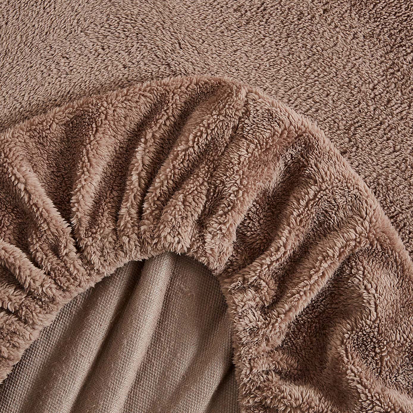 Carousel zoom image position 3 of 3