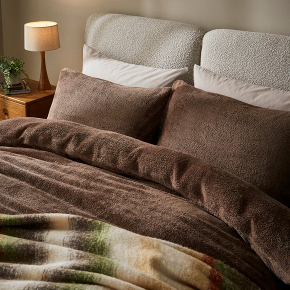 Carousel navigation image position 2 of 6