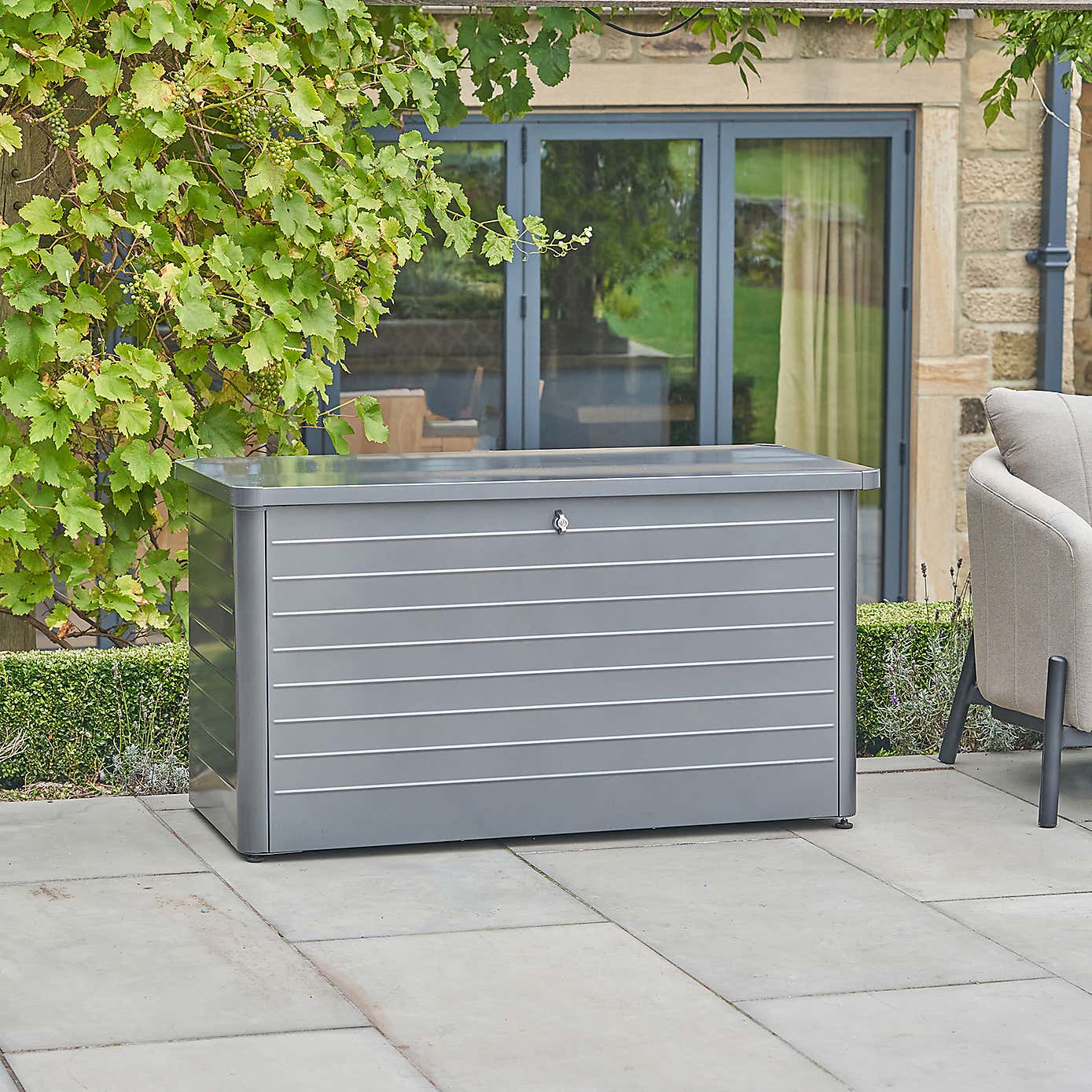 Carousel zoom image position 2 of 10