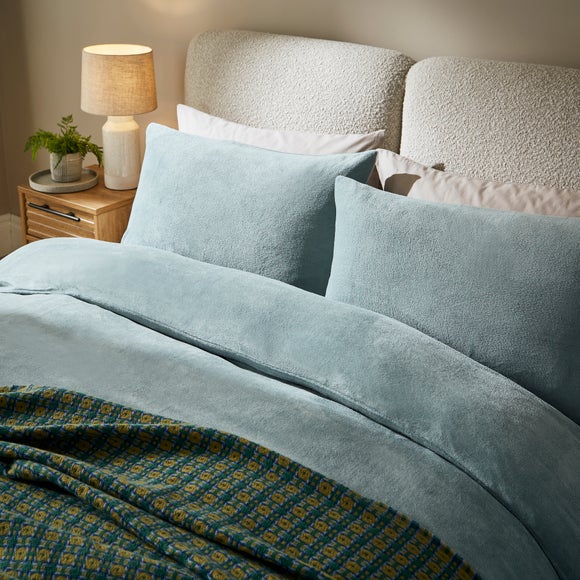 Carousel navigation image position 2 of 6