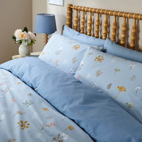 Carousel navigation image position 4 of 5