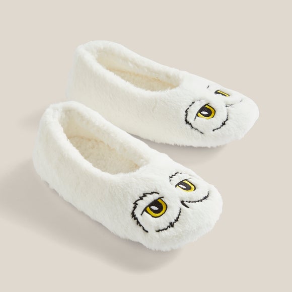 Carousel navigation image position 3 of 3