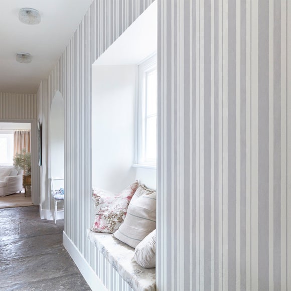 Shabby Chic by Rachel Ashwell Watercolour Stripe Wallpaper