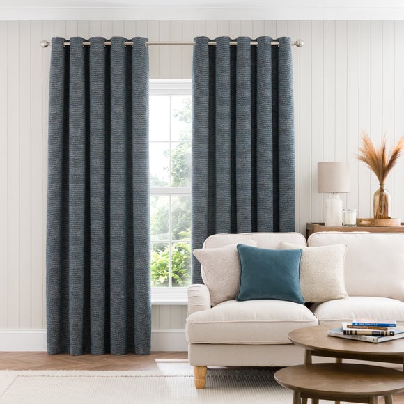 Carousel navigation image position 2 of 7