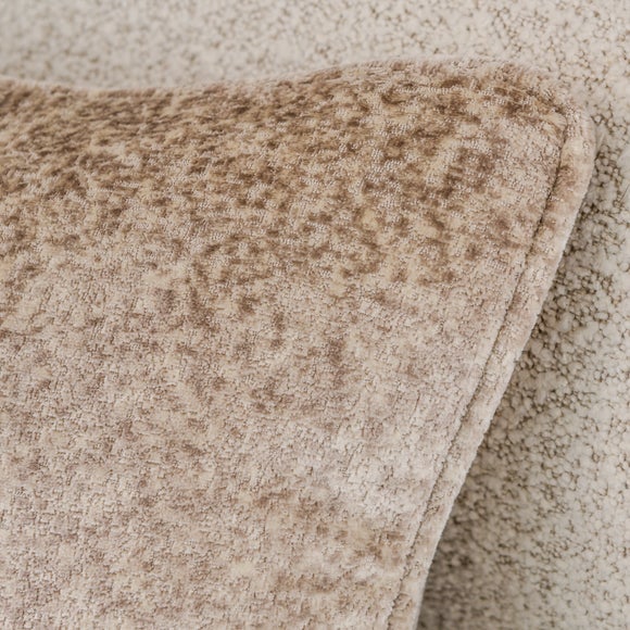 Carousel navigation image position 2 of 3