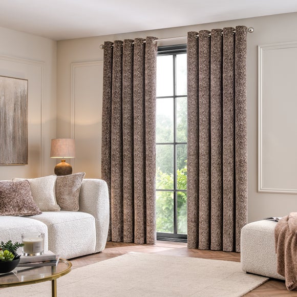 Carousel navigation image position 2 of 7