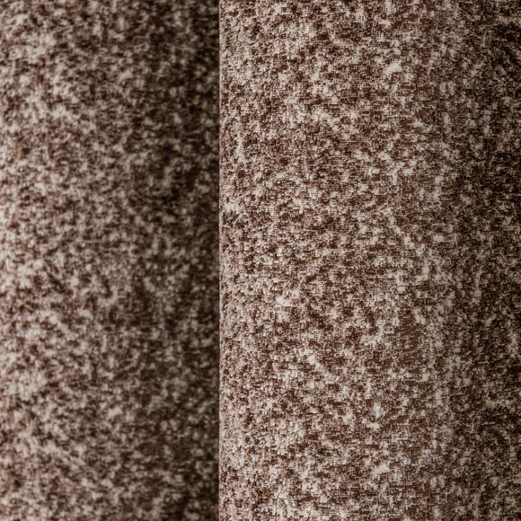 Carousel navigation image position 3 of 7