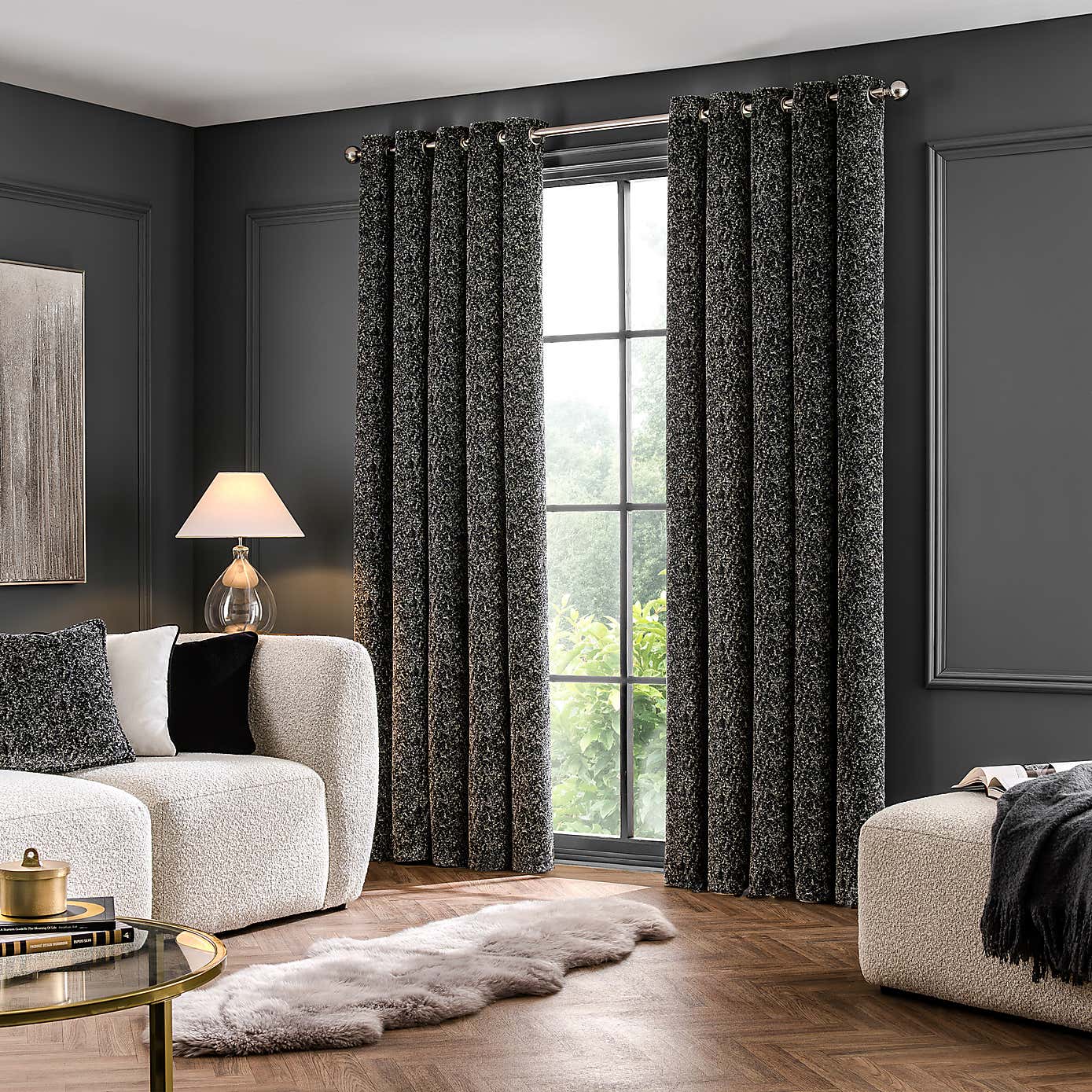 Carousel zoom image position 2 of 6