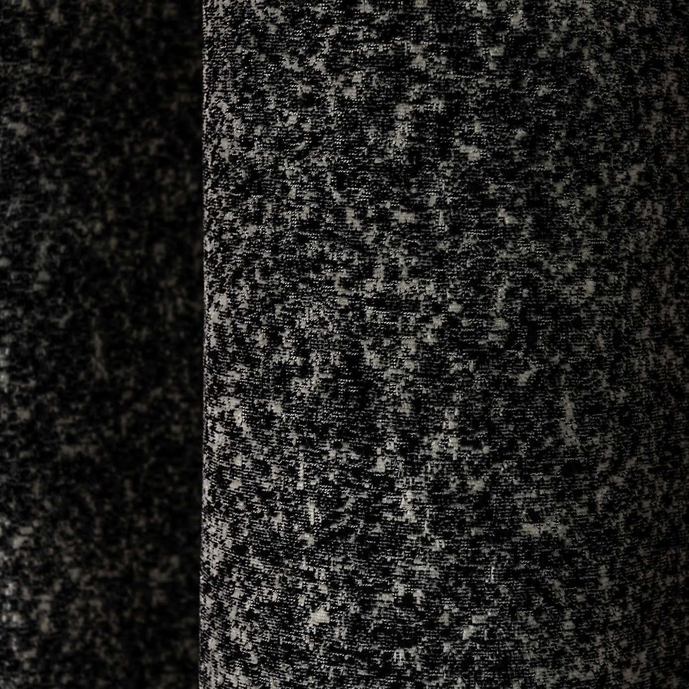 Carousel zoom image position 3 of 6