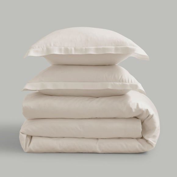 Carousel navigation image position 3 of 4