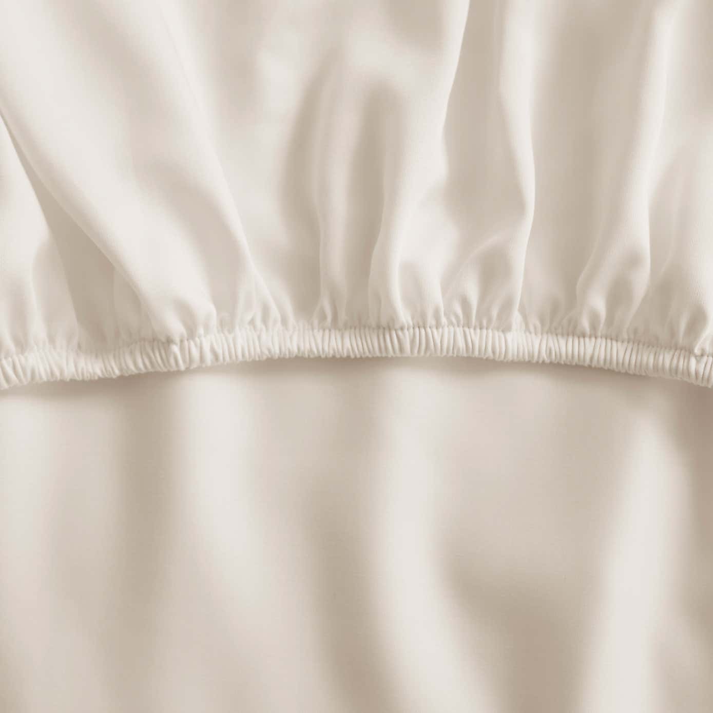 Carousel zoom image position 2 of 3