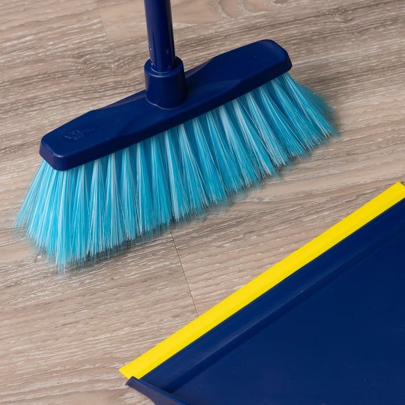 Carousel navigation image position 2 of 4