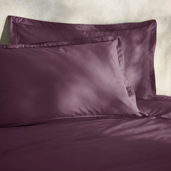 View 100 Egyptian Cotton 220 Thread Count Oxford Pillowcase View 100 Egyptian Cotton 220 Thread Count Oxford Pillowcase