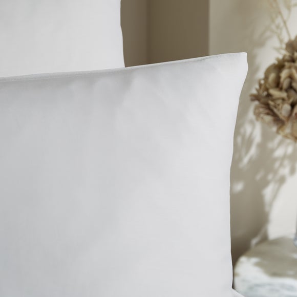 Carousel navigation image position 2 of 3