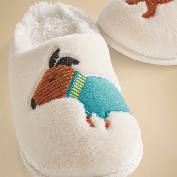 Carousel navigation image position 2 of 3