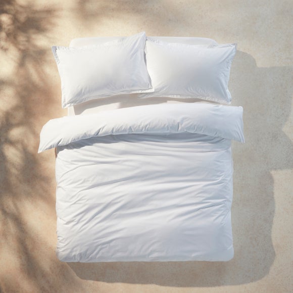 Carousel navigation image position 2 of 3