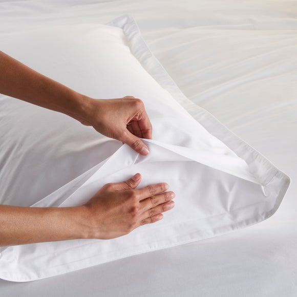 Carousel navigation image position 3 of 3