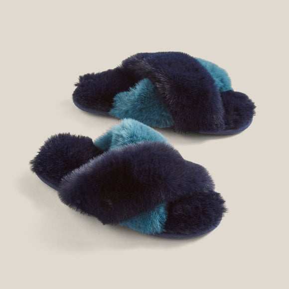 Carousel navigation image position 3 of 3