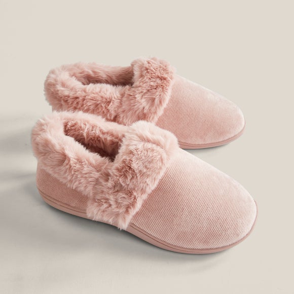 Carousel navigation image position 3 of 3