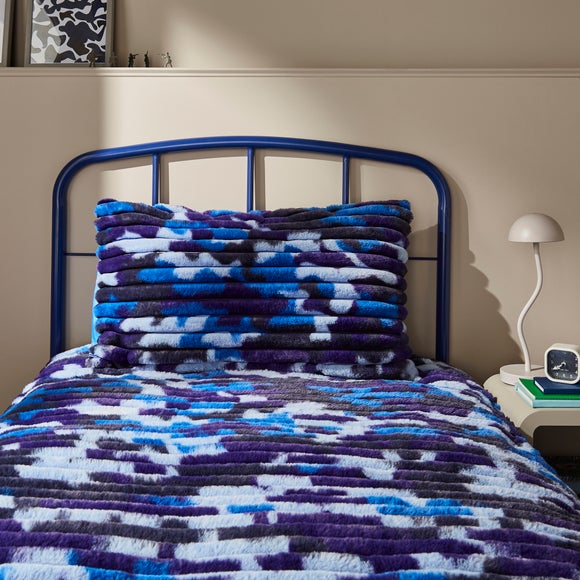 Carousel navigation image position 2 of 4