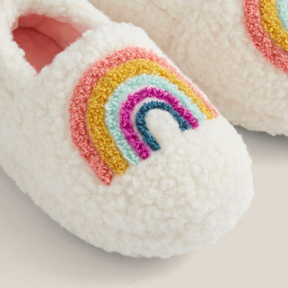 Carousel navigation image position 2 of 3