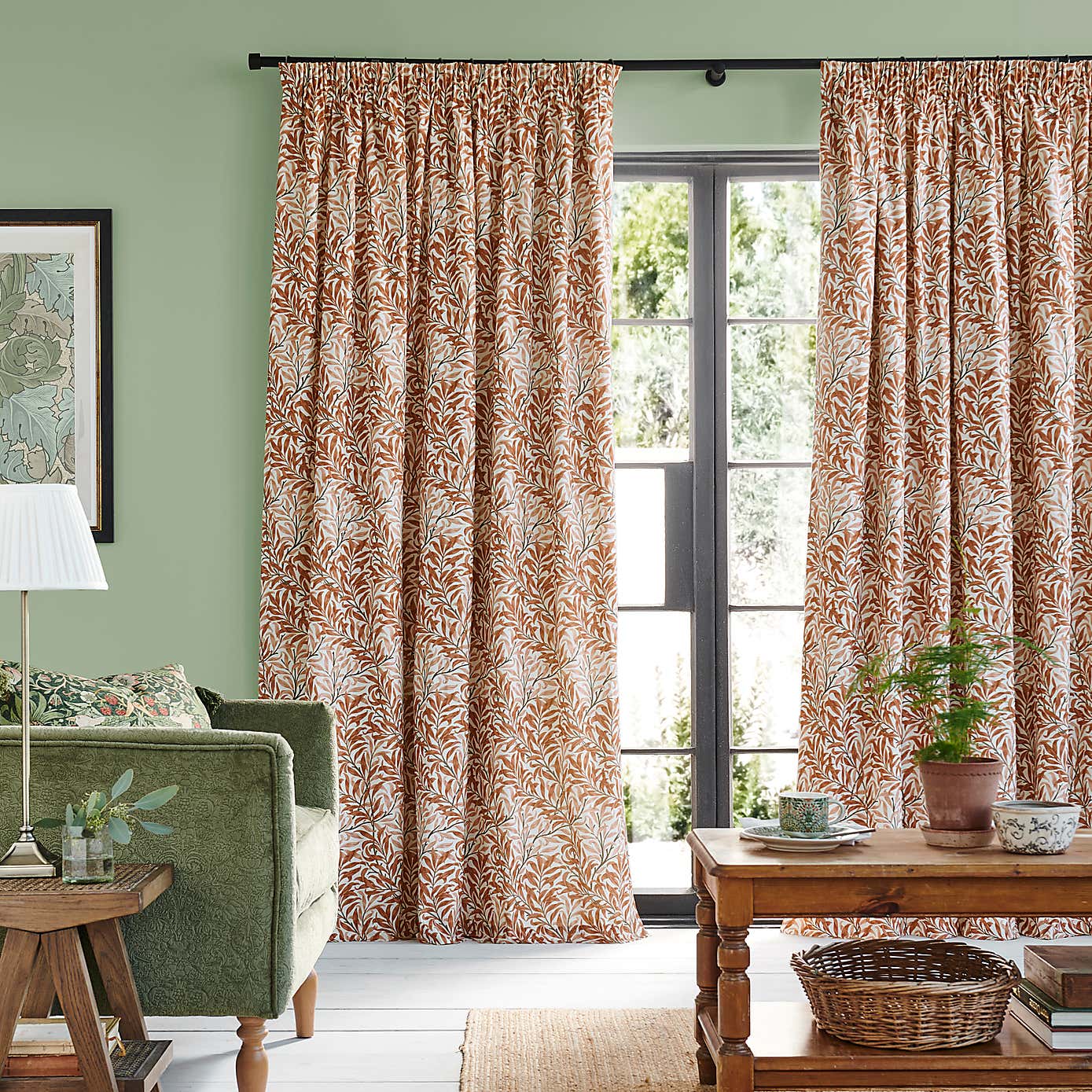 Carousel zoom image position 2 of 4