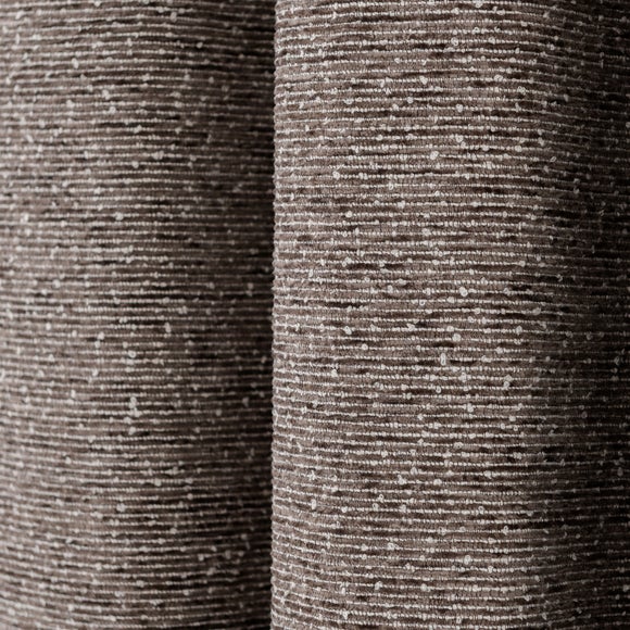 Carousel navigation image position 3 of 7