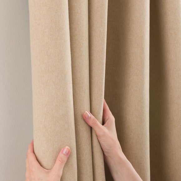 Carousel navigation image position 5 of 7