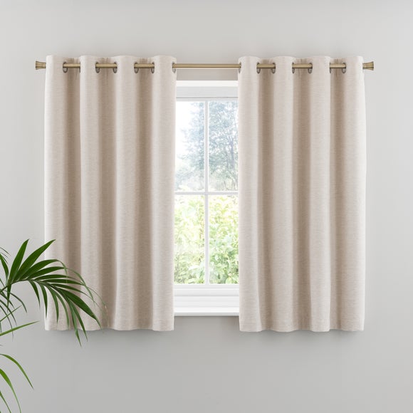 Carousel navigation image position 5 of 8