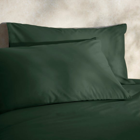 100 Egyptian Cotton 220 Thread Count Standard Pillowcase Pair