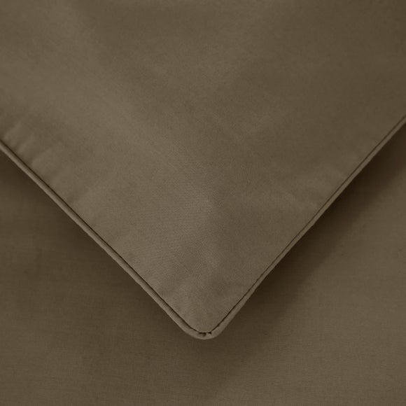 Carousel navigation image position 3 of 5