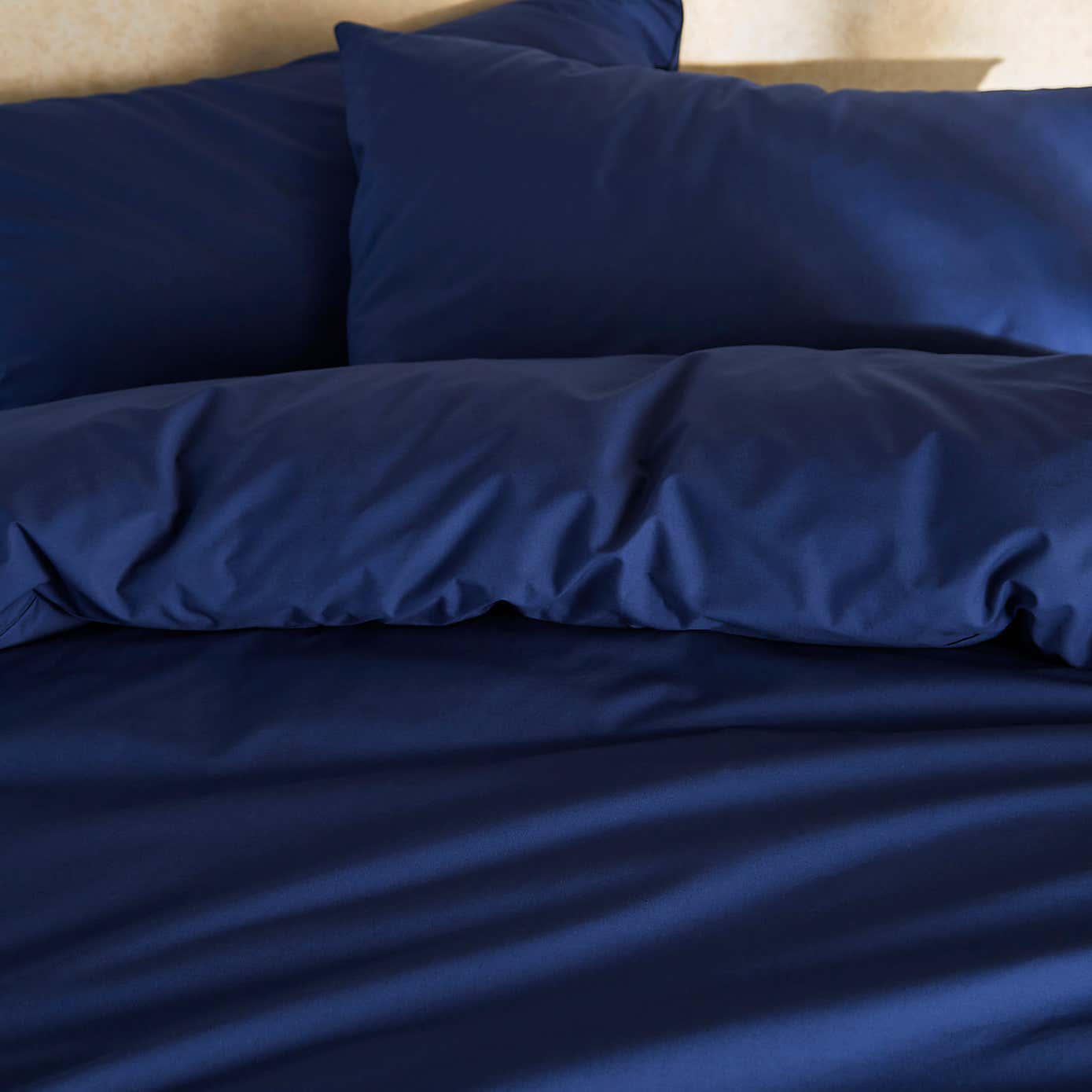 Carousel zoom image position 2 of 5