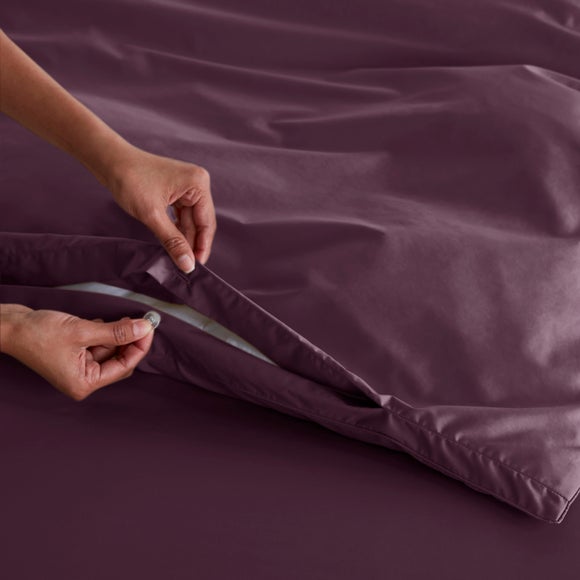 Carousel navigation image position 3 of 5